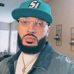 Meet your Posher, Garrison